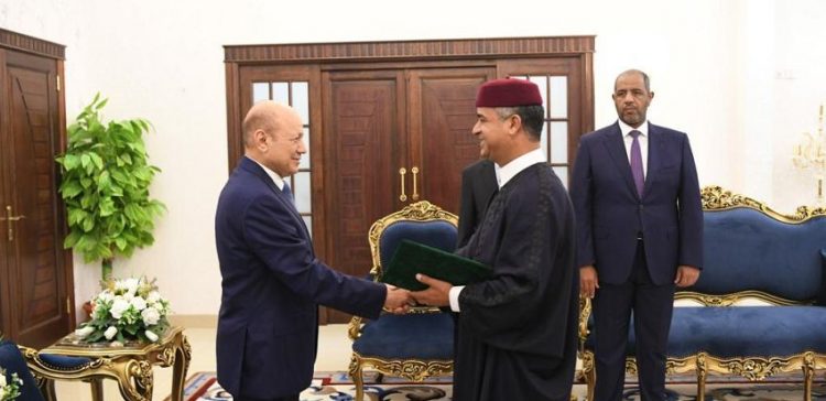 Chair of the Presidential Leadership Council receives credentials of the Libyan ambassador