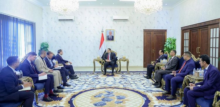 PM receives in Aden deputy of UN’s envoy to Yemen
